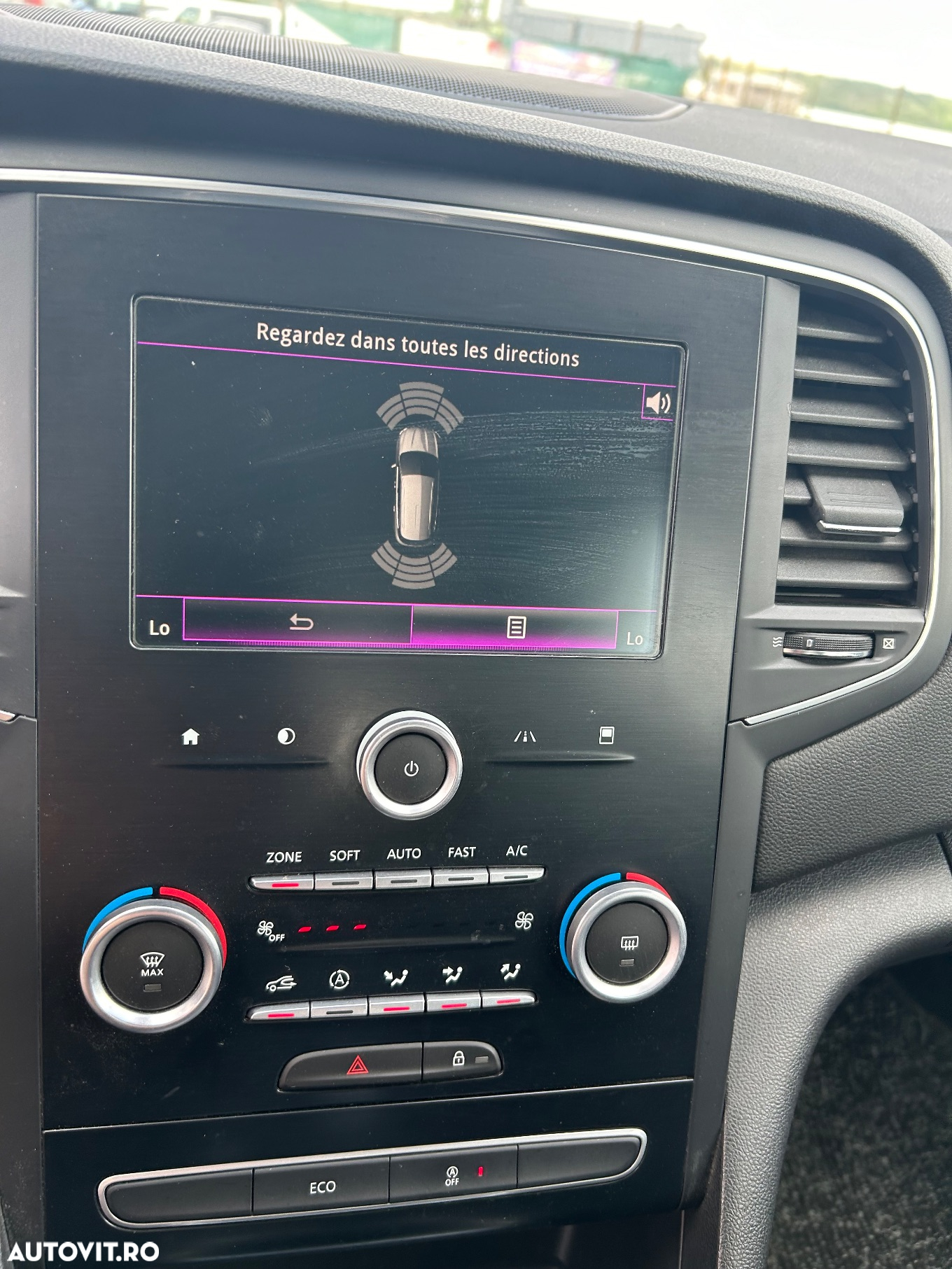 Renault Megane ENERGY dCi 110 EDC BUSINESS - 11
