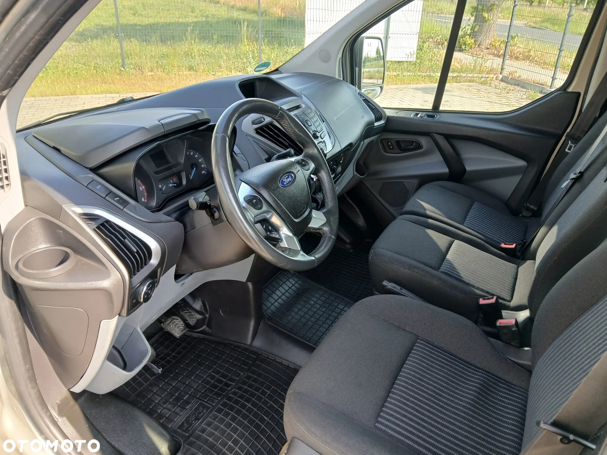 Ford Transit Custom 290 L1H1 Ambiente - 16