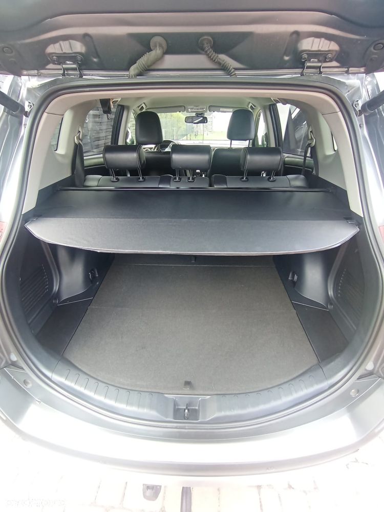 Toyota RAV4 2.0 D-4D Prestige - 7