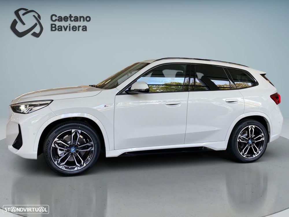 BMW iX1 xDrive30 Pack Desportivo M - 31