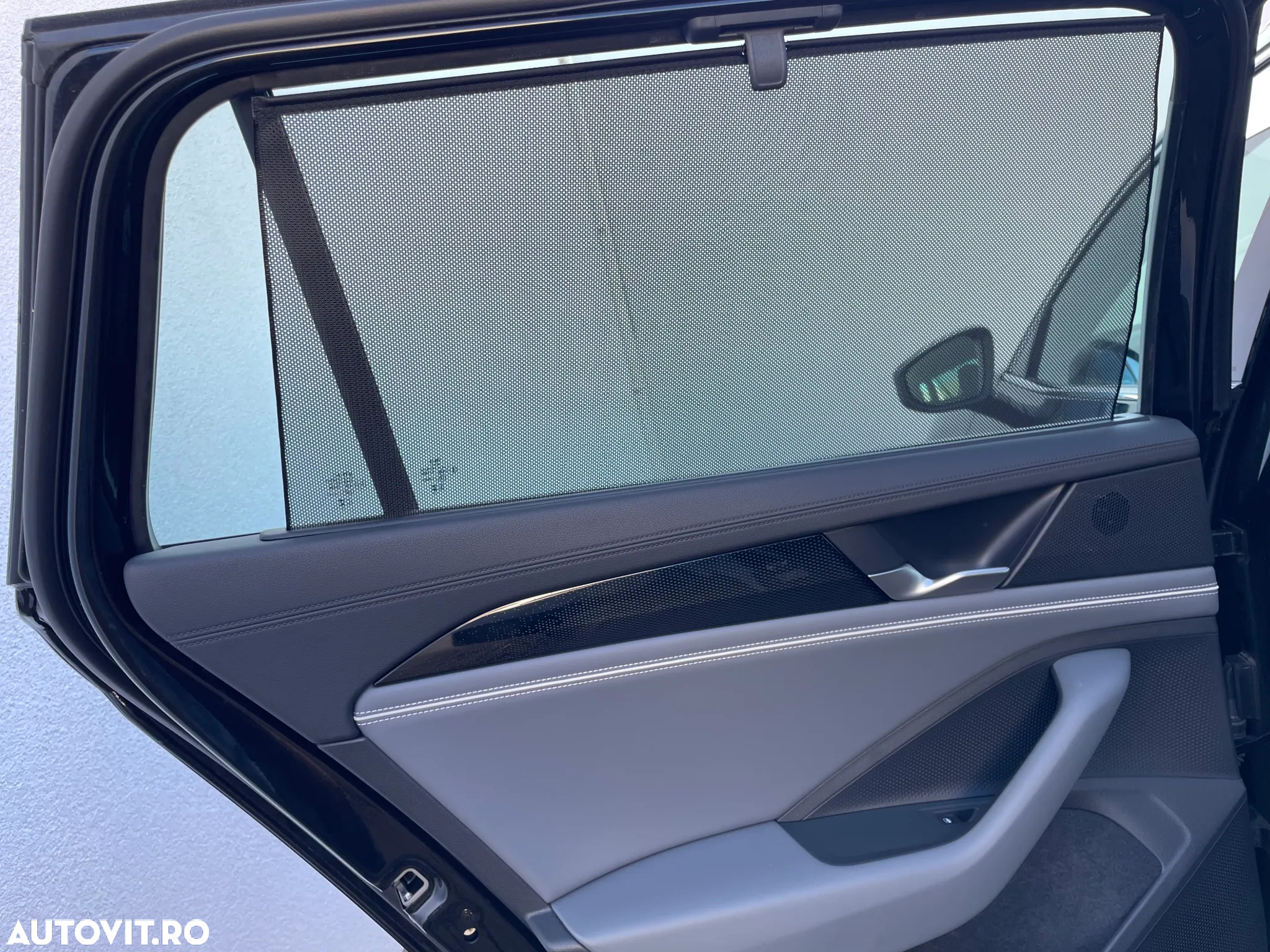 Volkswagen Passat - 19