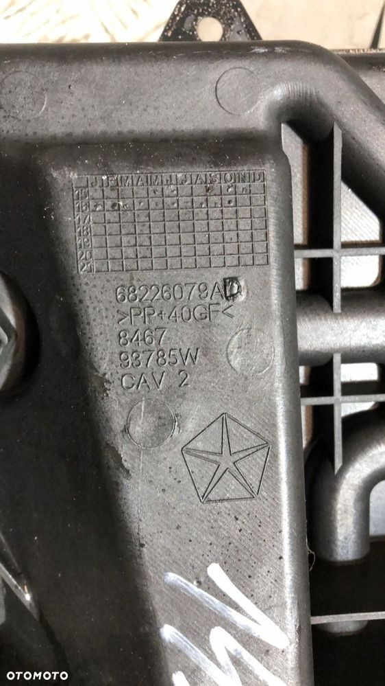 podstawa akumulatora chrysler pacifica 2017- - 3