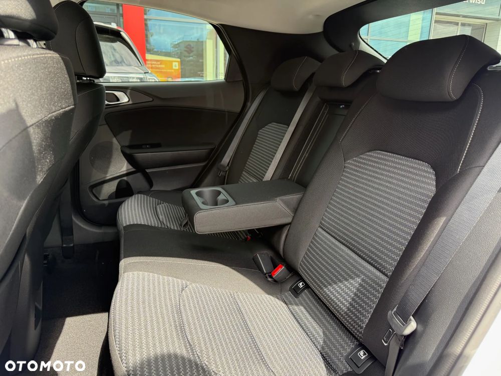 Kia XCeed 1.6 T-GDI M DCT - 16