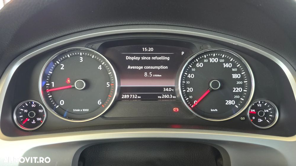 Volkswagen Touareg 3.0 V6 TDI BMT - 17