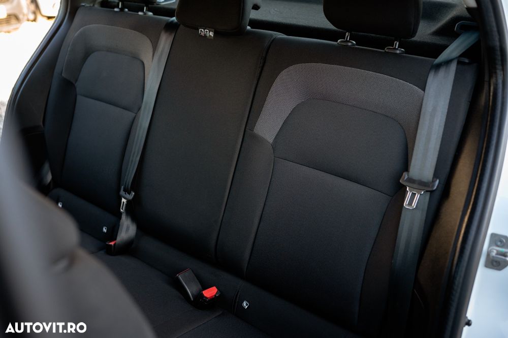 Dacia Logan TCe 90 MT6 Comfort - 16