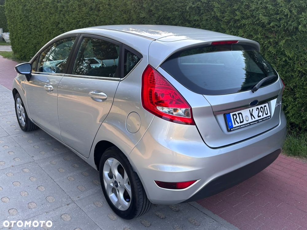Ford Fiesta 1.25 Titanium - 12