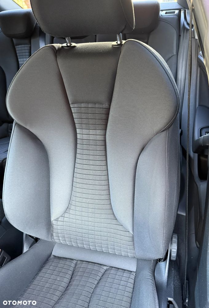 Audi A3 Limousine 35 TFSI Sport S tronic - 13