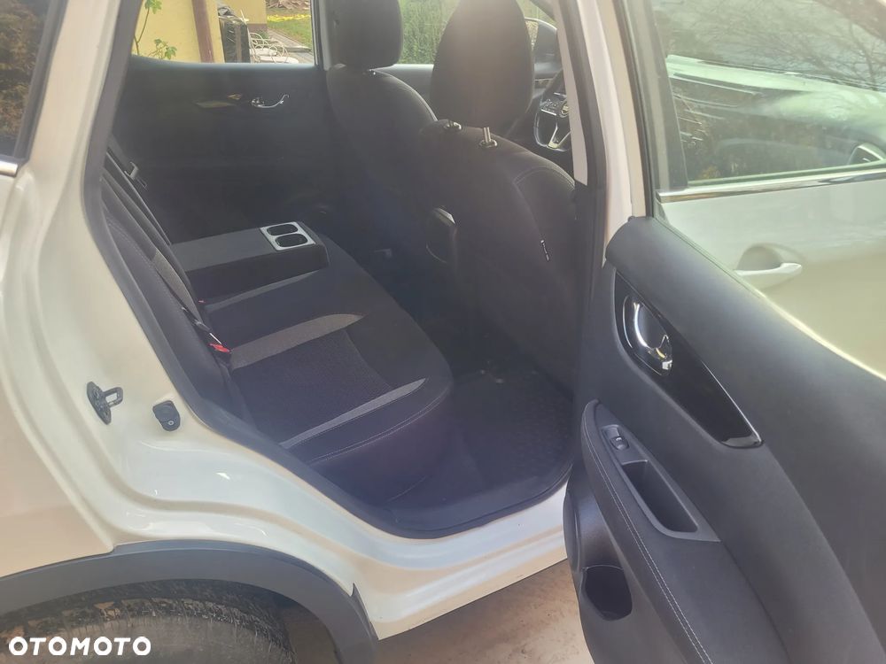 Nissan Qashqai 1.6 DIG-T Visia - 14