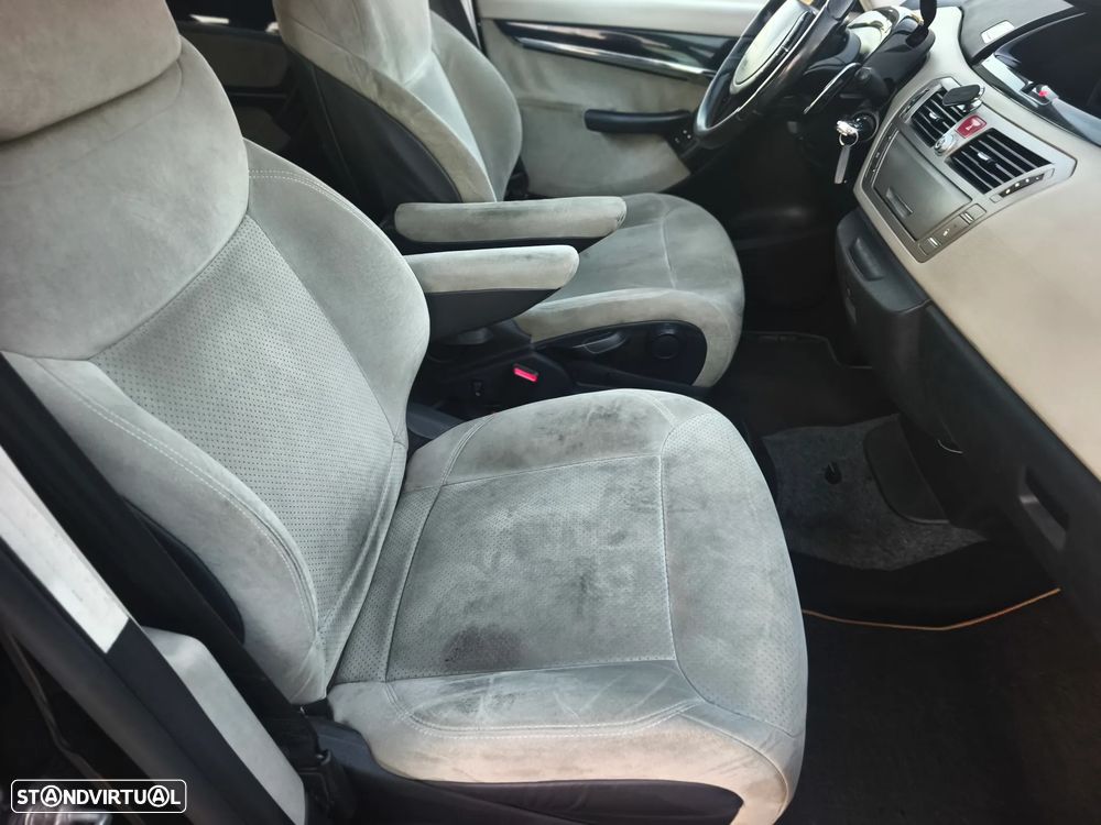Citroën C4 Grand Picasso 1.6 HDi Exclusive CMP6 - 26