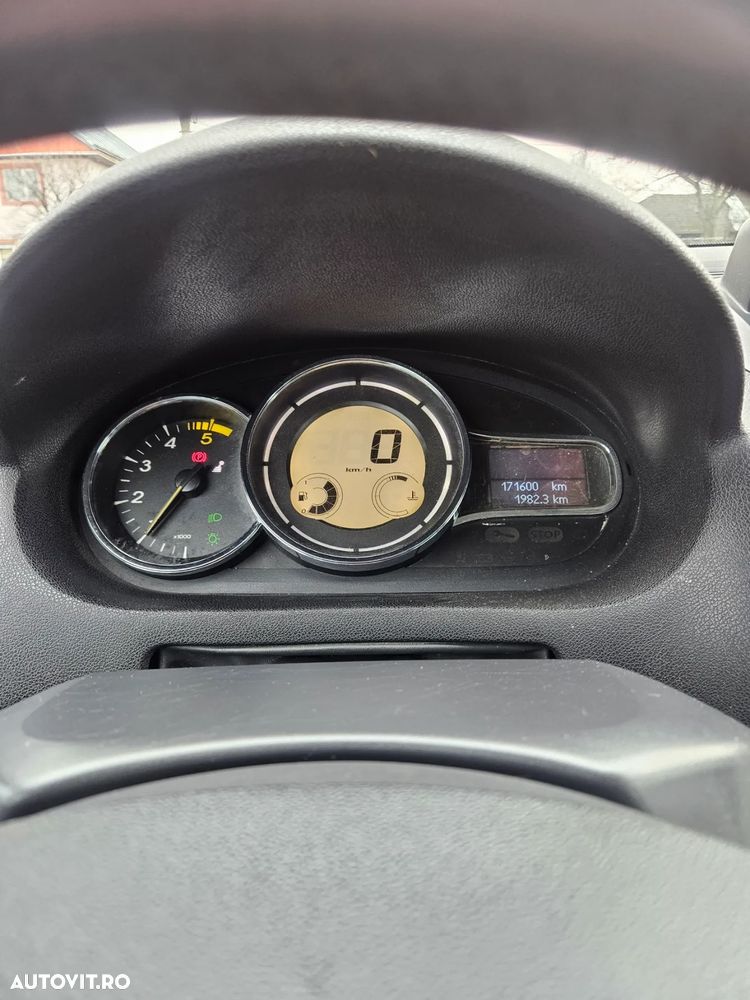 Renault Megane 1.9dCi Dynamique - 7