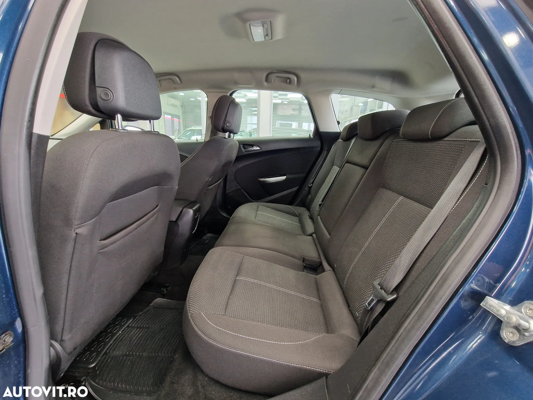 Opel Astra - 7