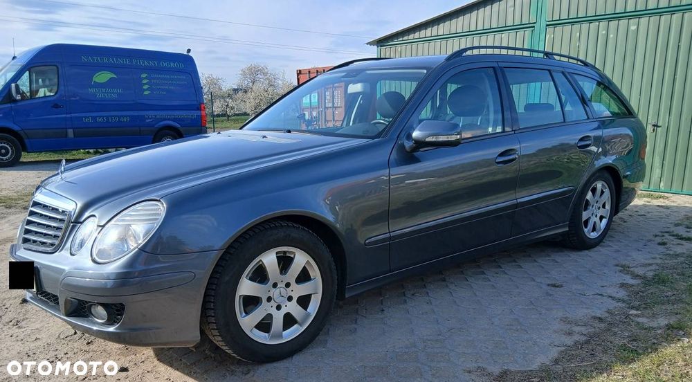 Mercedes-Benz Klasa E 200 Kompressor Automatik Classic - 1