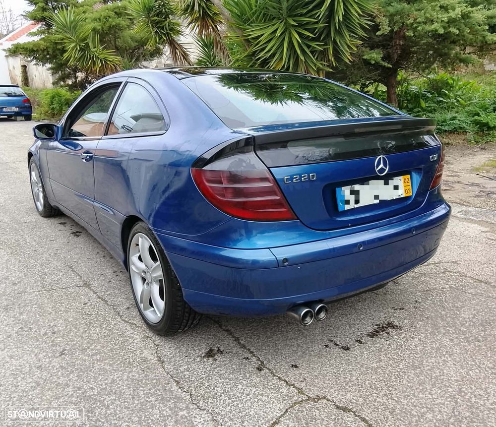 Mercedes-Benz C 220 - 4