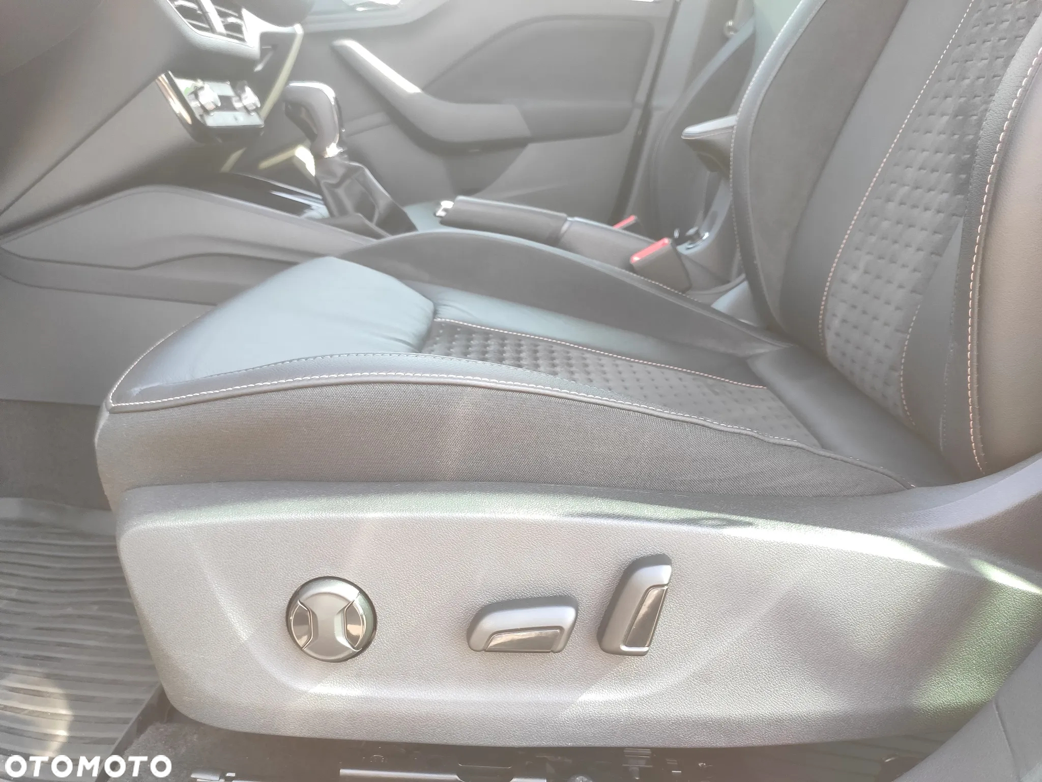 Skoda Kamiq 1.0 TSI Selection DSG - 18