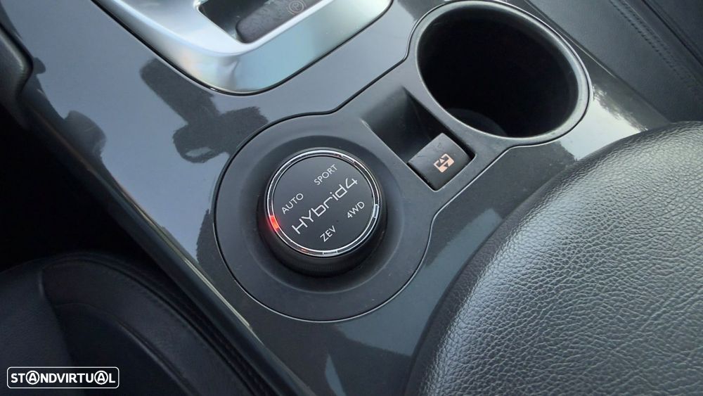 Peugeot 3008 2.0 HDi Hybrid4 99g - 11