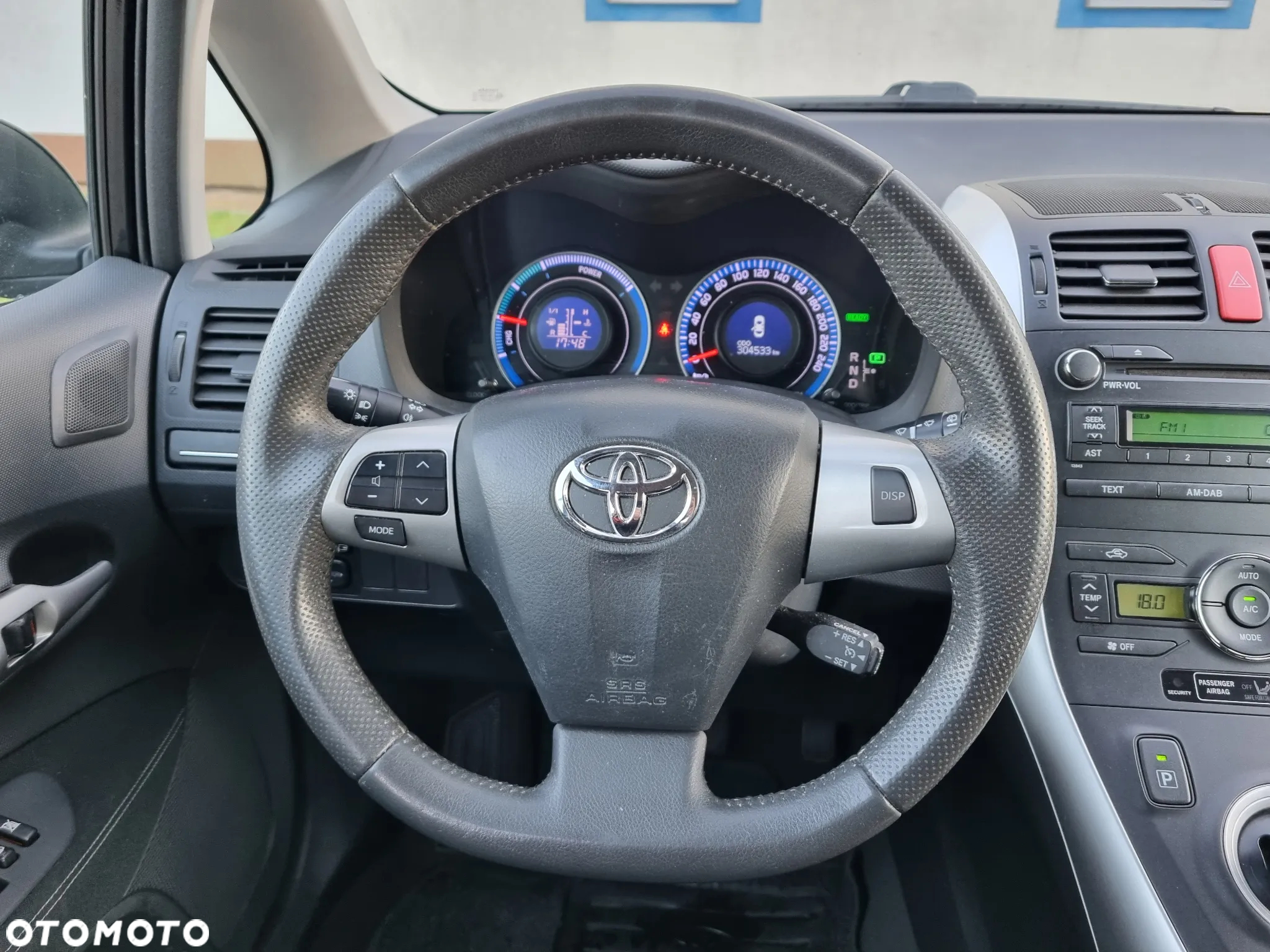 Toyota Auris 1.8 HSD Luna - 12