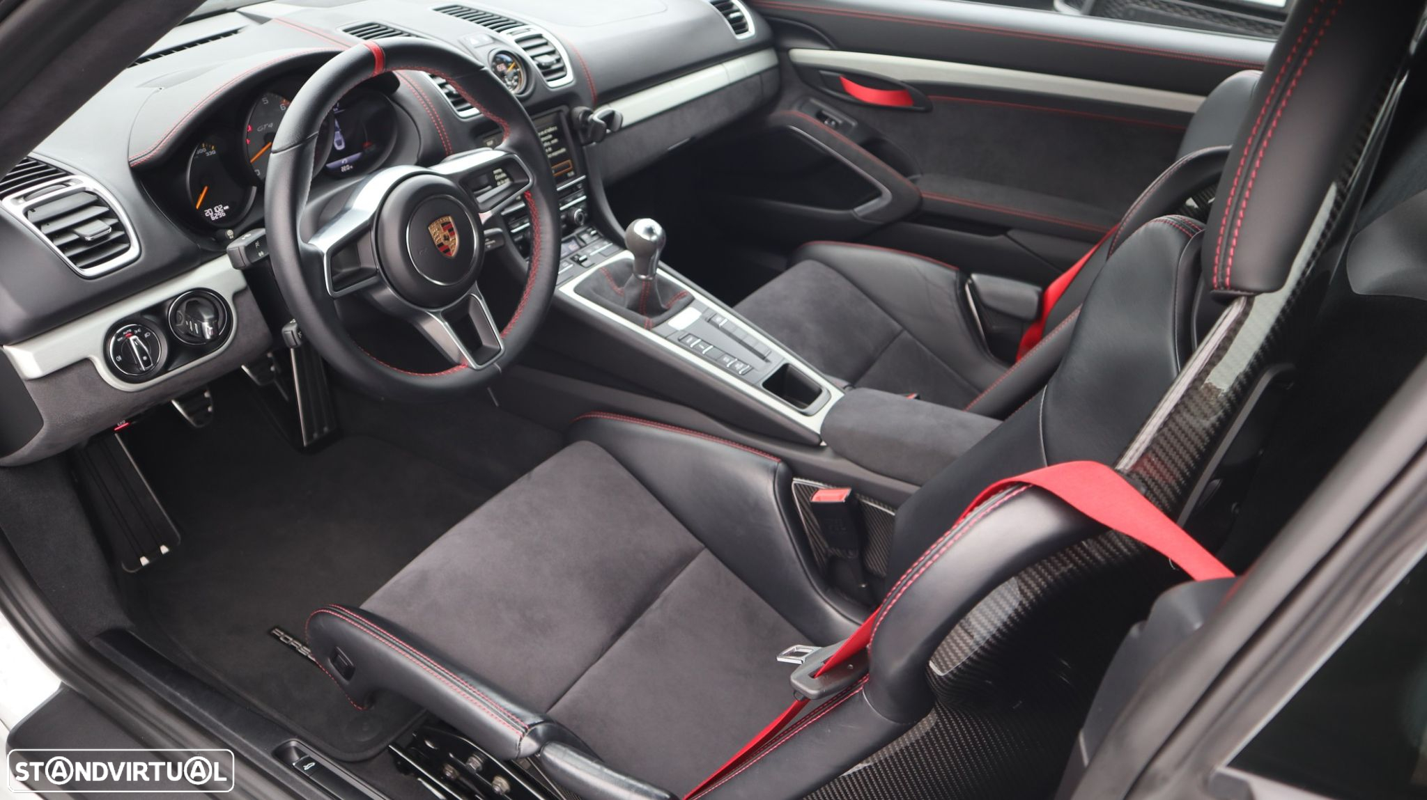 Porsche Cayman 3.8 GT4 - 14