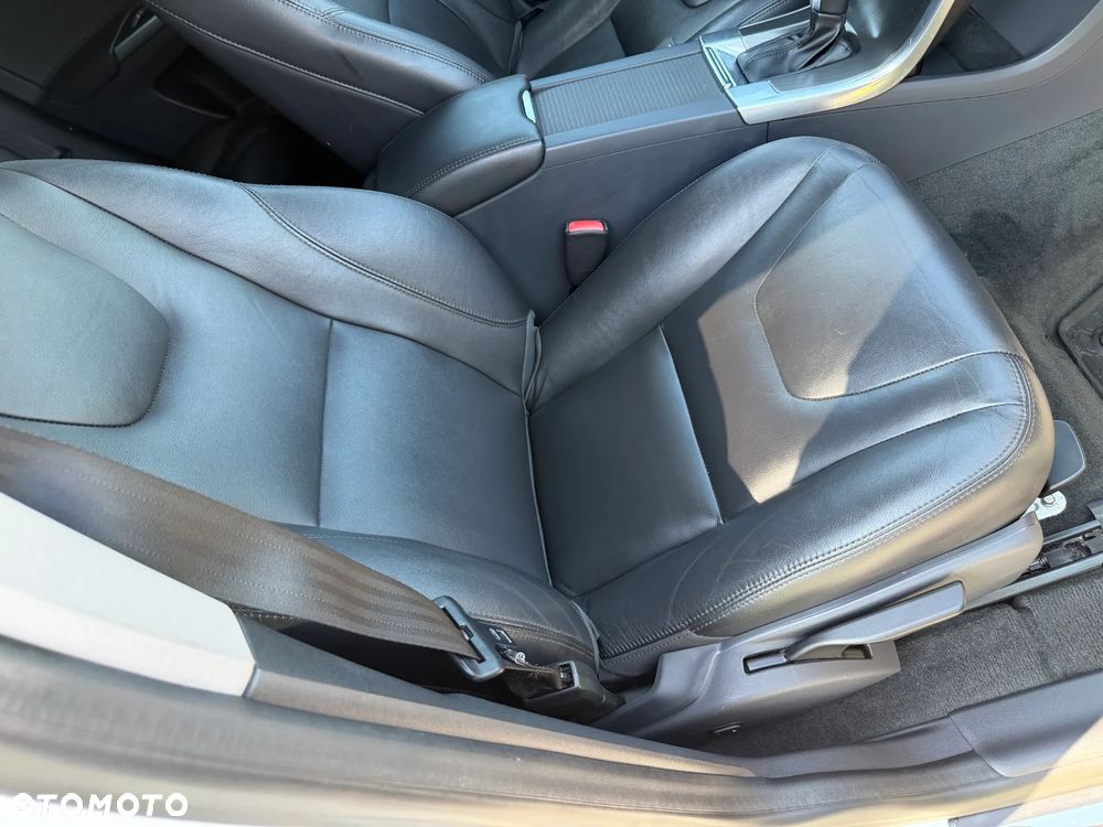 Volvo XC 60 D4 Drive-E Summum - 20