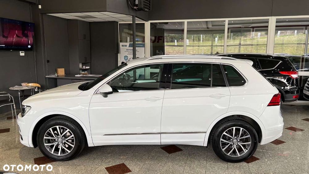 Volkswagen Tiguan - 6