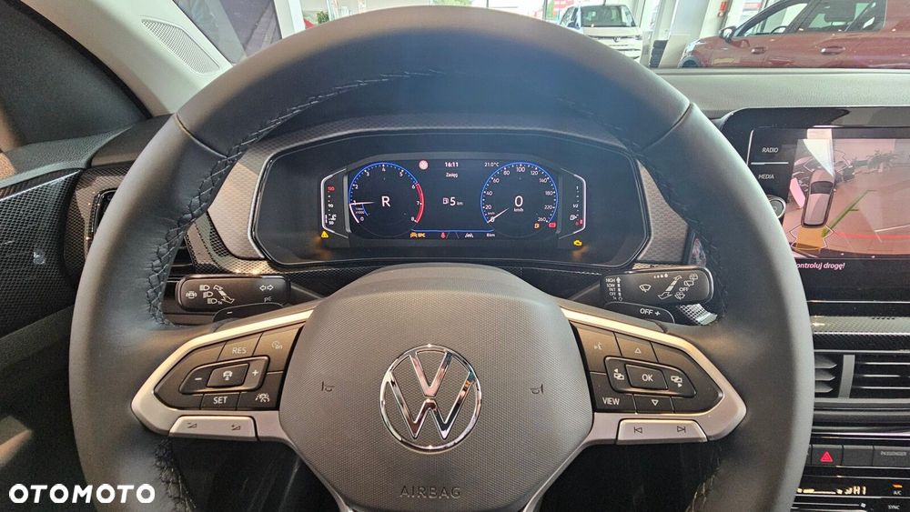 Volkswagen T-Cross - 33