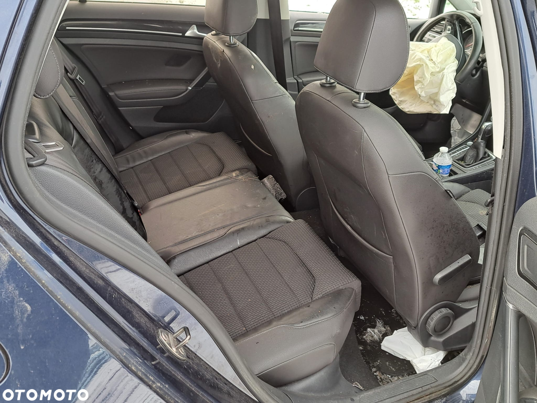 Volkswagen Golf - 9