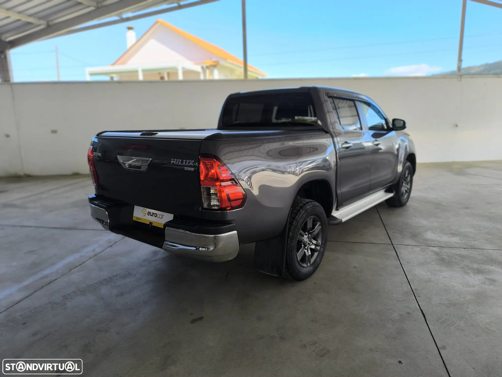 Toyota Hilux 2.4 D-4D 4WD CD Tracker - 5