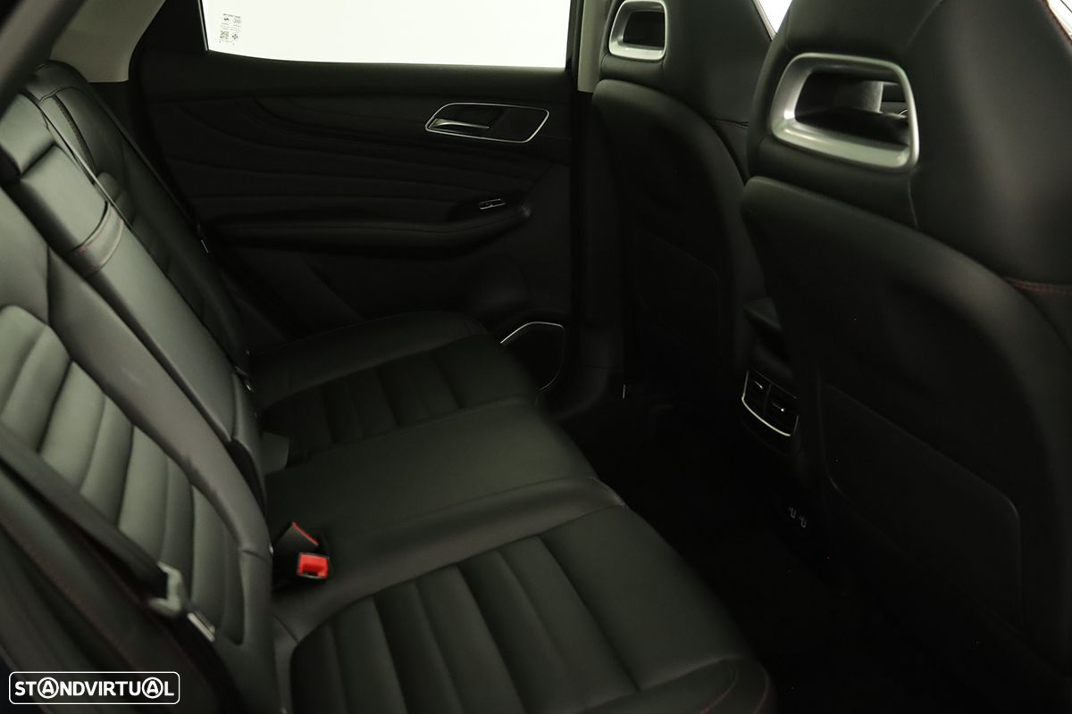 MG EHS 1.5 T-GDI Plug-in Hybrid Luxury - 24