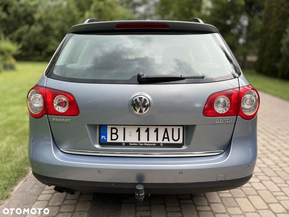 Volkswagen Passat 2.0 TDI Comfortline - 6