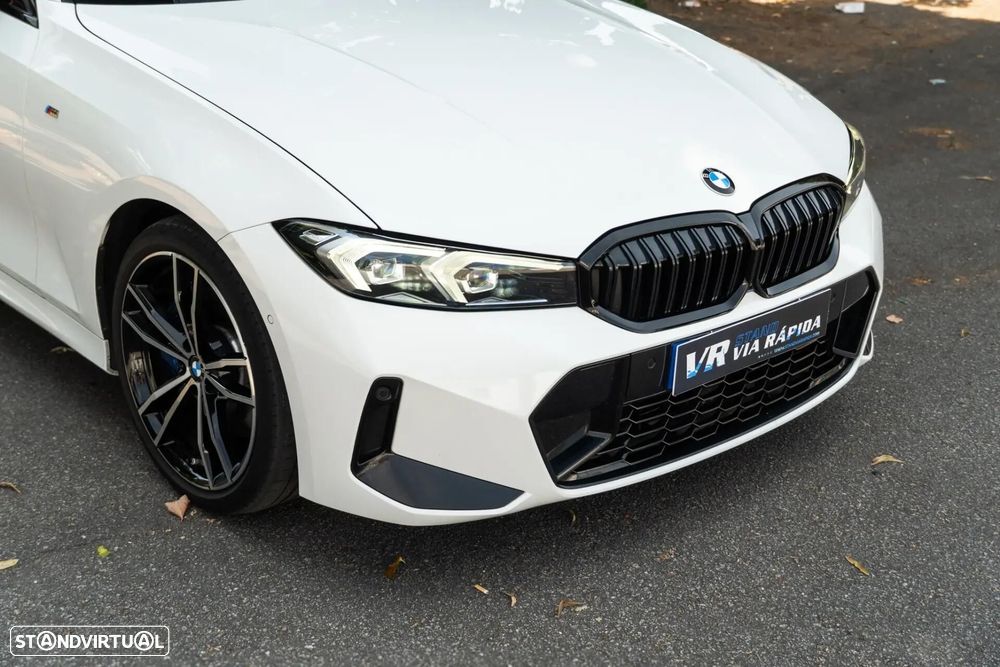 BMW 318 d Pack Desportivo M Pro Auto - 29