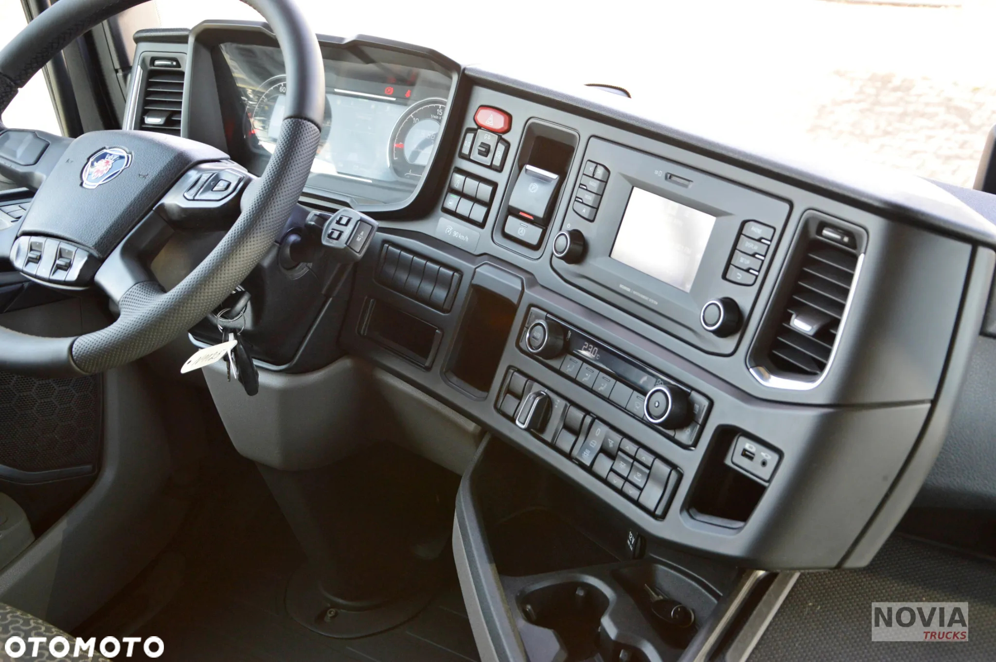 Scania Scania S450 BEZ EGR | LED | KLIMA POSTOJOWA | WIRTUALNY KOKPIT | 1400 L | MIĘDZYOSIE - 32