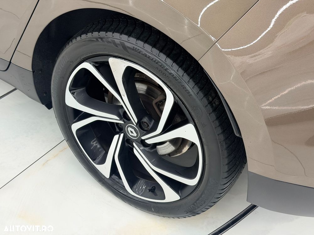 Renault Grand Scenic ENERGY dCi 130 BOSE EDITION - 11