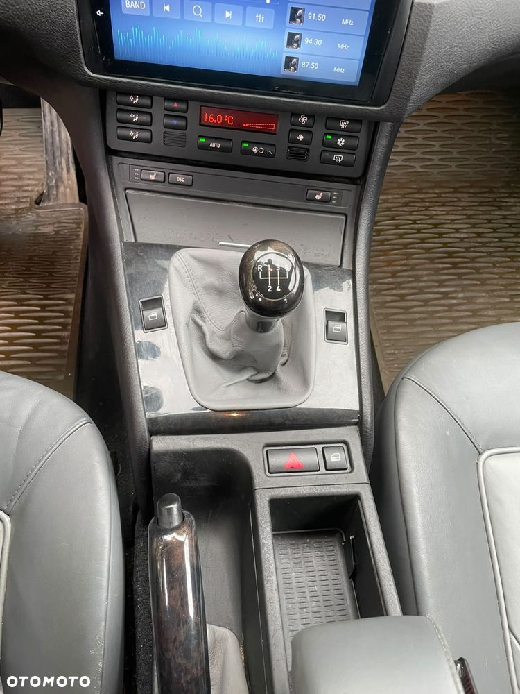 BMW Seria 3 - 25