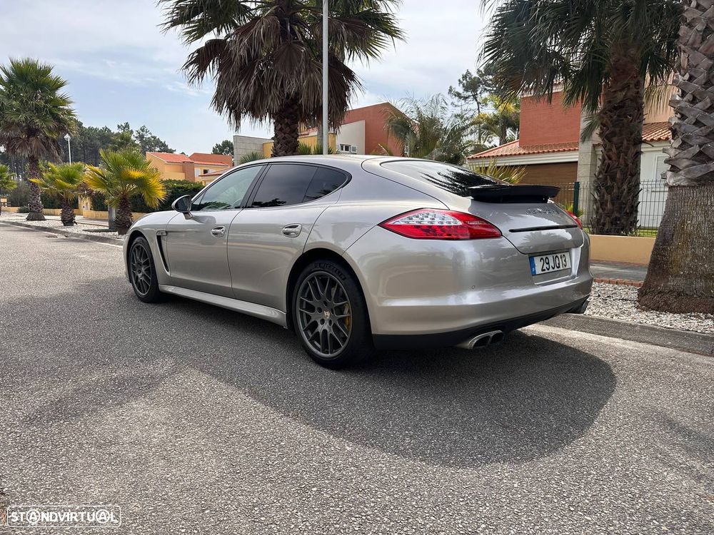Porsche Panamera - 10