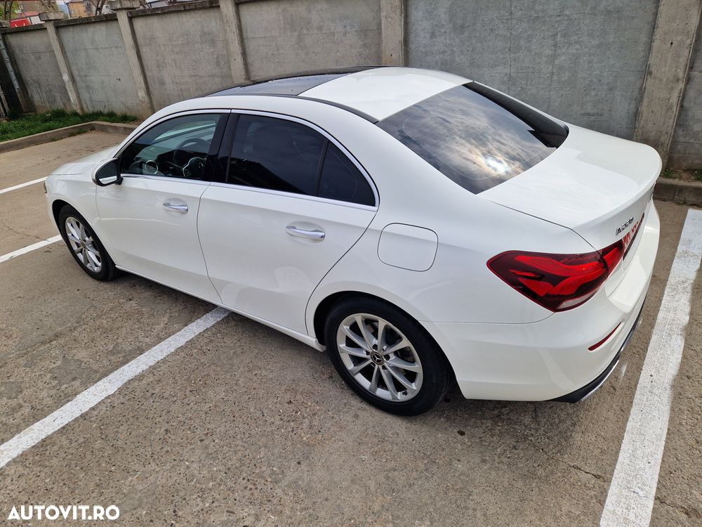 Mercedes-Benz A 220 Sedan 7G-DCT - 7