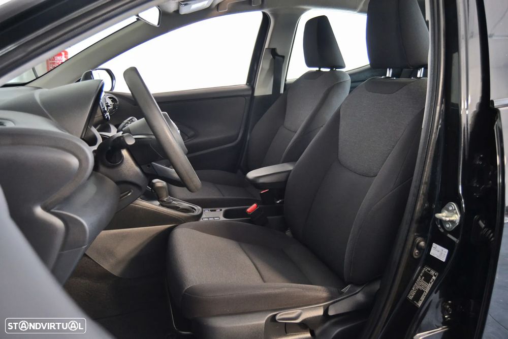 Toyota Yaris 1.5 HDF Comfort - 20