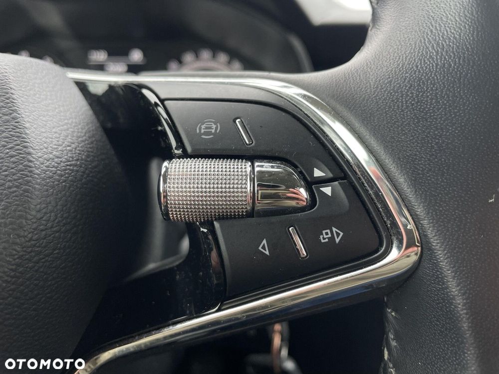 Skoda Kamiq 1.0 TSI Ambition - 17