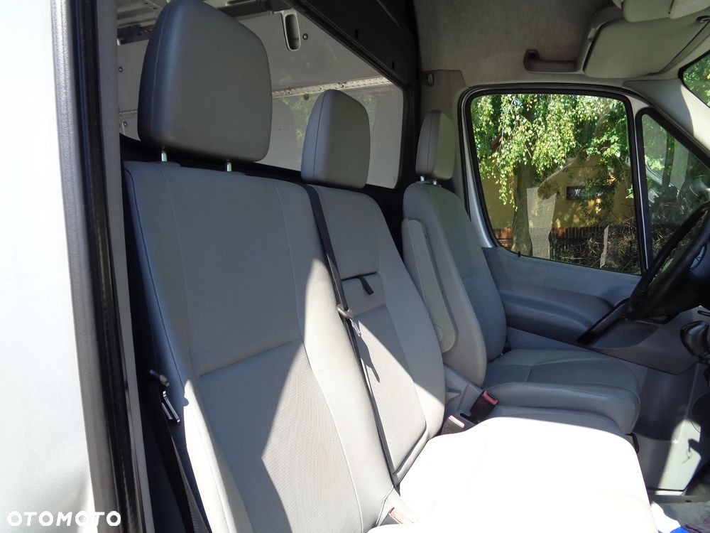 Volkswagen Crafter - 19