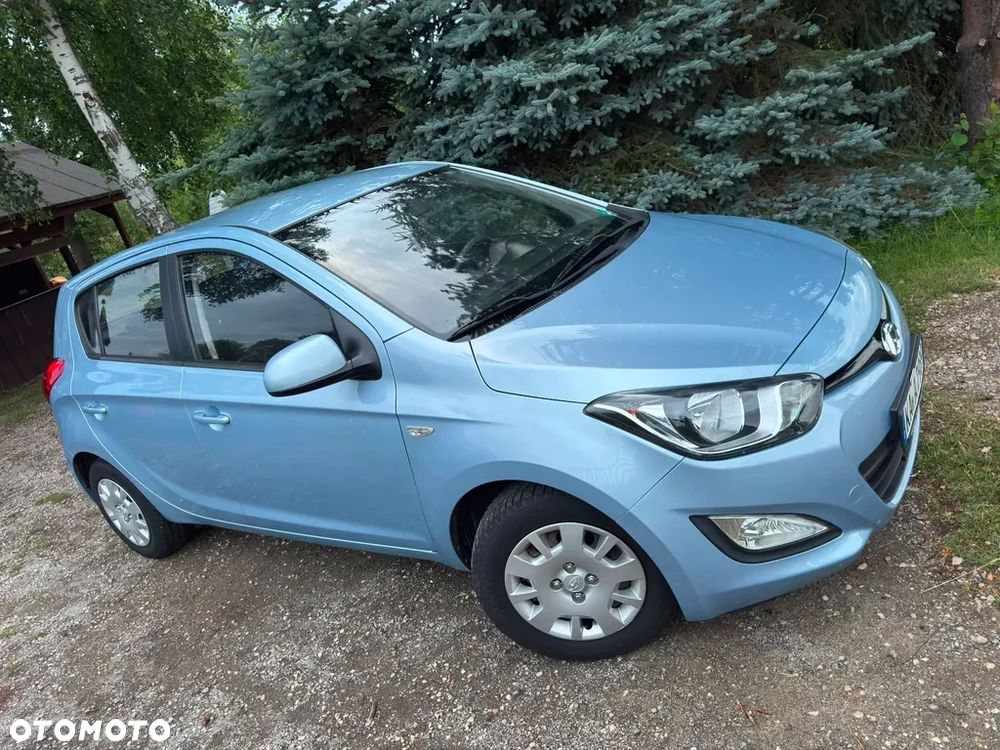 Hyundai i20 - 20