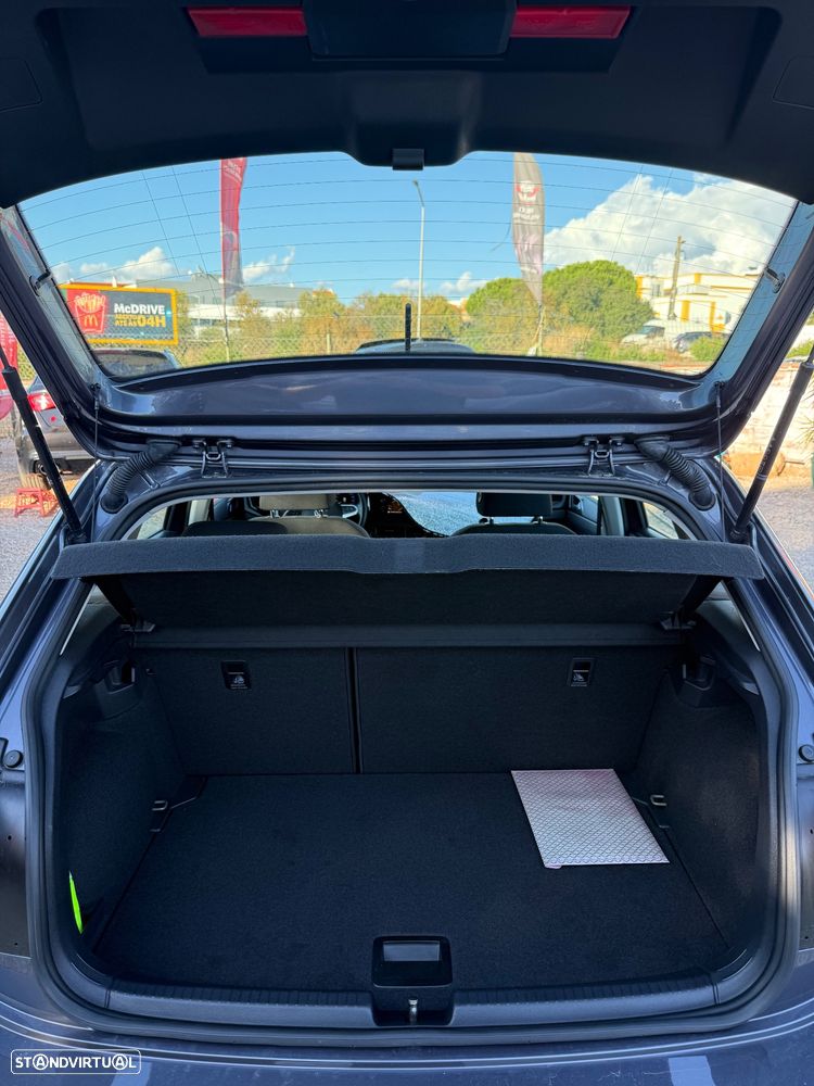 VW Polo 1.0 TSI Urban - 11