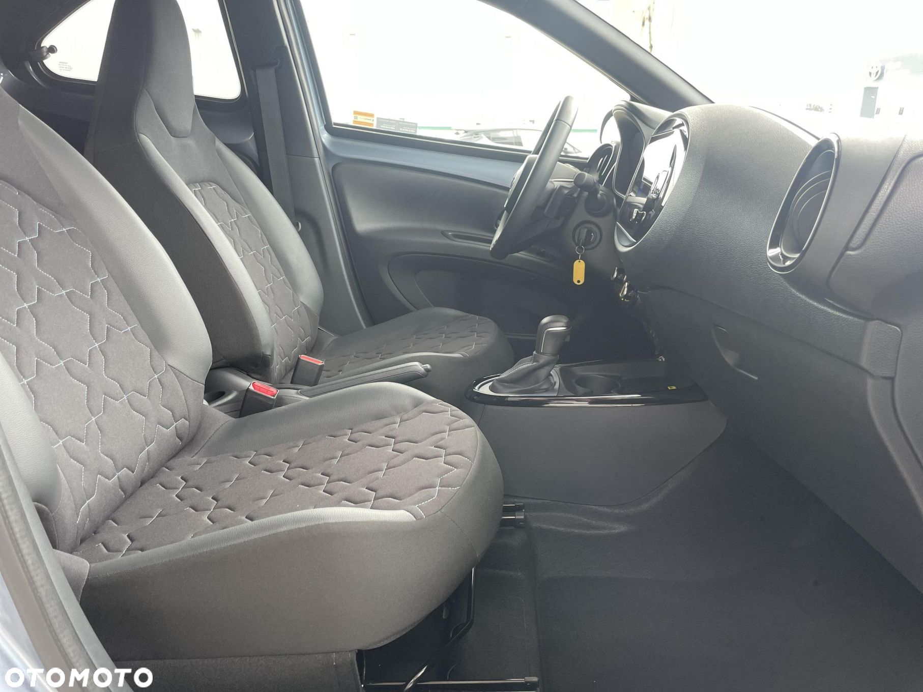 Toyota Aygo X - 9