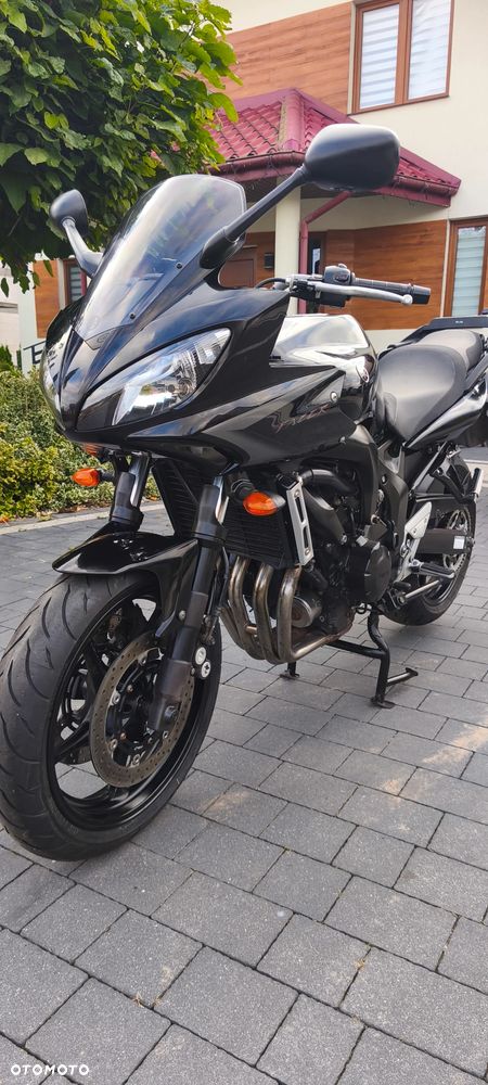 Yamaha FZ - 36