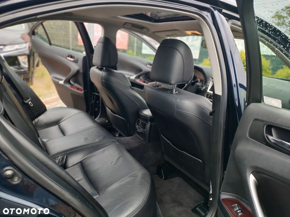 Lexus IS 250 Executive Line - 29