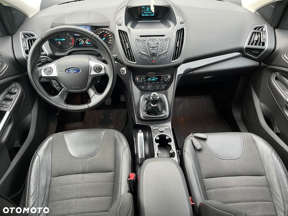 Ford Kuga 2.0 TDCi 4x4 Trend - 4