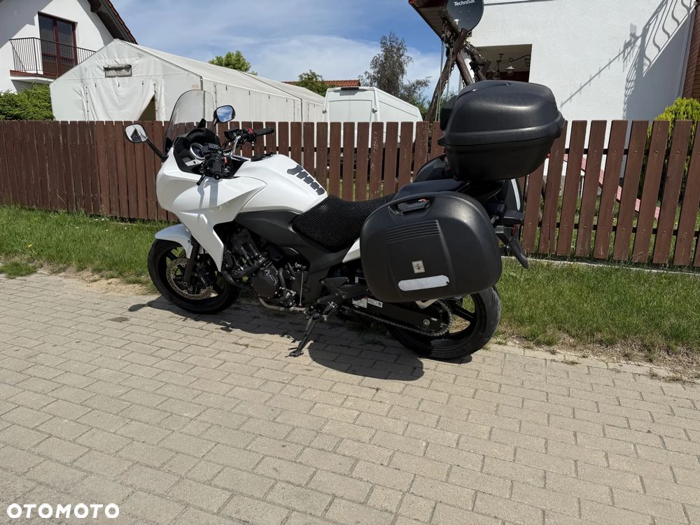 Honda CBF - 4