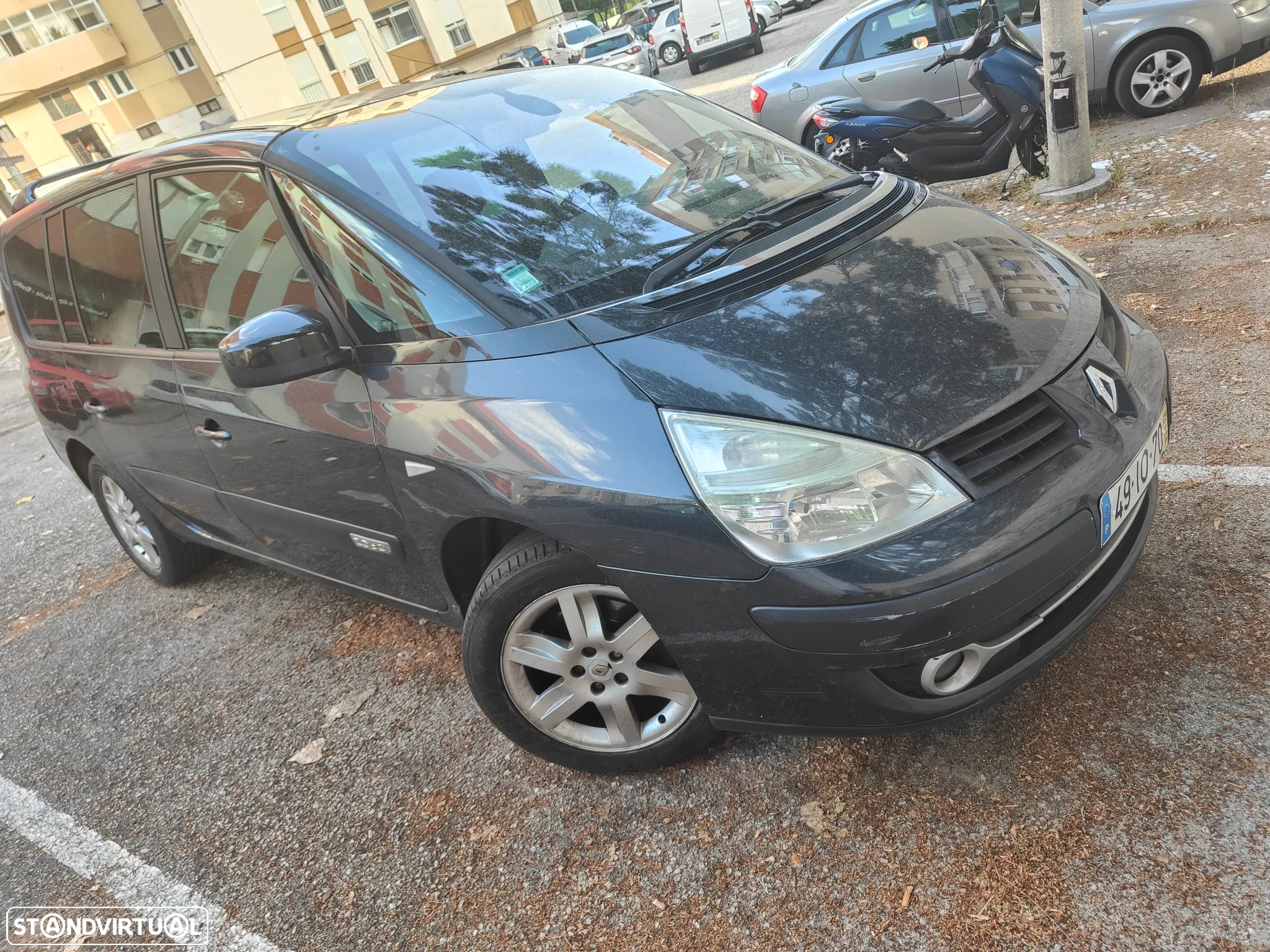 Renault Grand Espace 2.0 dCi FAmily 7L - 4