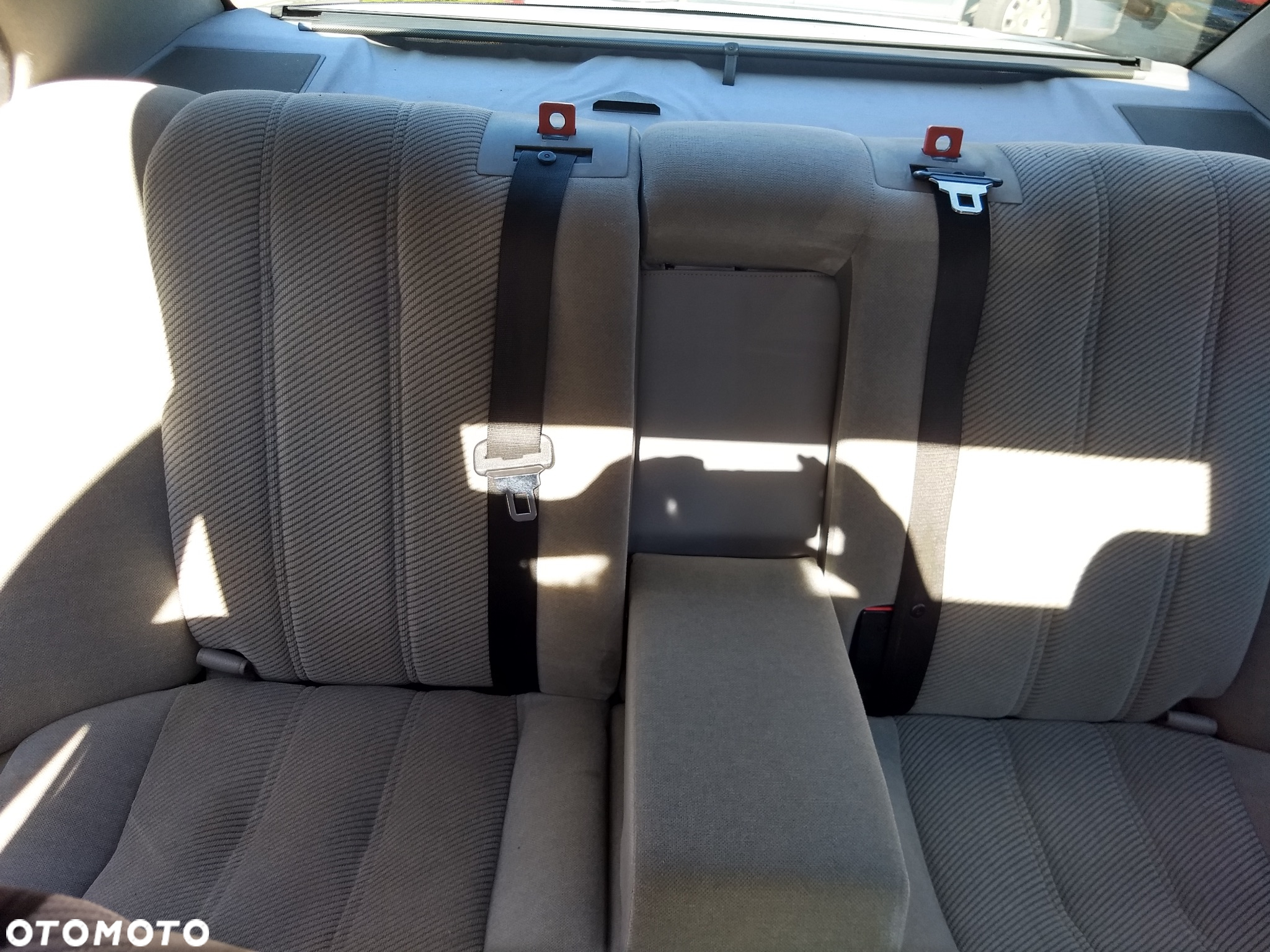 BMW Seria 5 520i - 11
