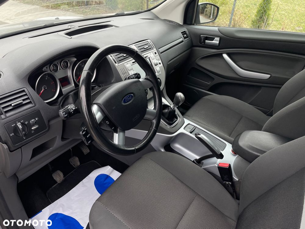 Ford Kuga 2.0 TDCi 2x4 Champions Edition - 6