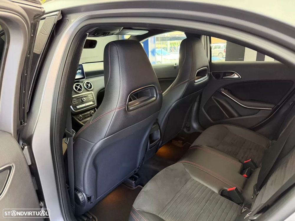 Mercedes-Benz A 220 d AMG Line Aut. - 12