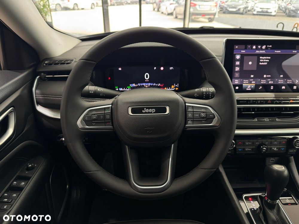 Jeep Compass - 15