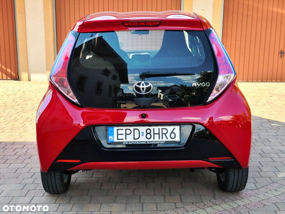 Toyota Aygo x-wave - 15